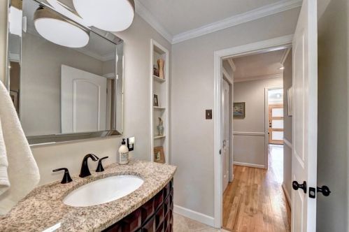 1721 Kings Down Cir, Atlanta GA 30338-5625 exterior