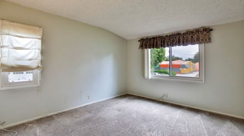 1100 Lincoln Ave, Fullerton CA 92831-4506 exterior