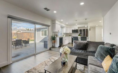 713 River Park Dr, San Jose CA  95111-1552 exterior