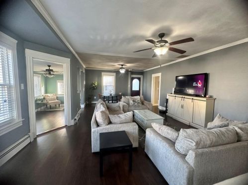 493 Olo St, Woonsocket RI  02895-4054 exterior