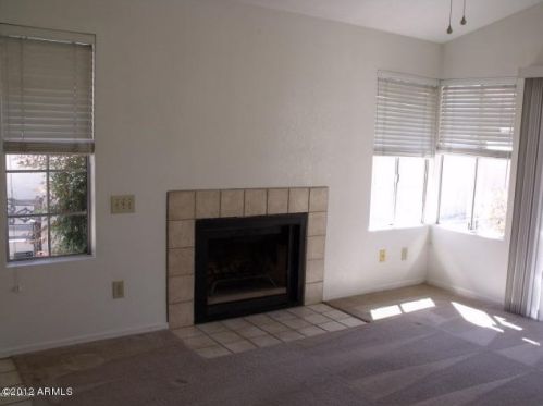 5205 Jupiter Way, Chandler AZ  85226-3641 exterior