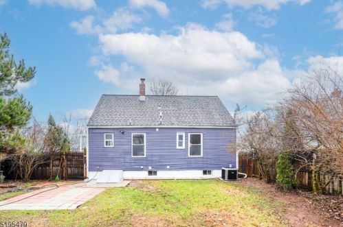 65 Semel Ave, Iselin NJ 08830-1134 exterior