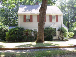 158 Fairway Dr, Newton, MA 02465-1715