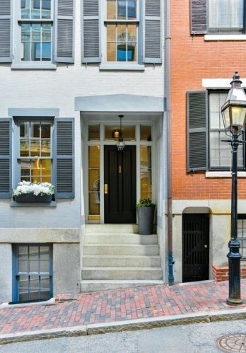 105 Myrtle St, Boston MA exterior