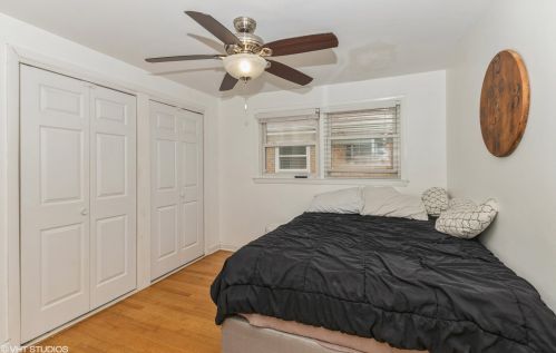 11236 Sacramento, Chicago IL 60655-2302 exterior