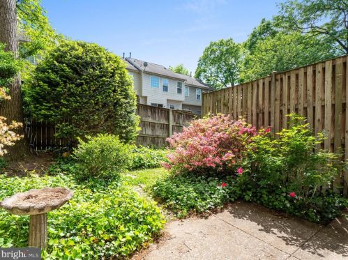 2102 Bucknell Ter, Silver Spring MD  20902-4322 exterior