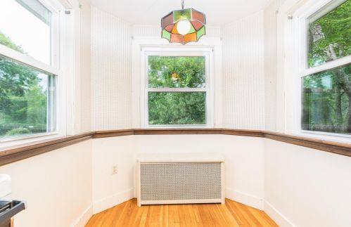 374 Washington St, Dover NH 03820-3635 exterior