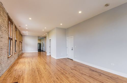 1133 Western Ave, Chicago IL 60622-2931 exterior