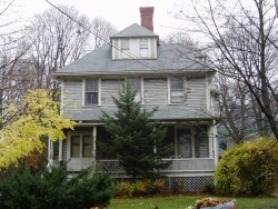 48 Eldredge St, Newton, MA 02458-2017