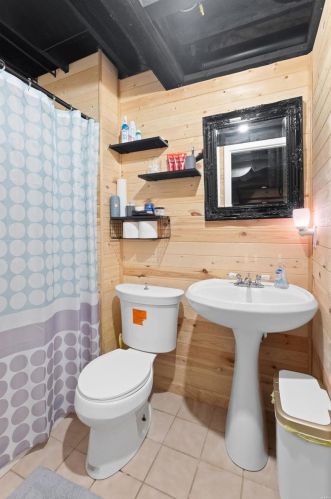 908 Falcon Dr, Imperial MO 63052-1747 exterior