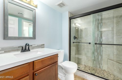 134 Beck Ln, Phoenix AZ 85032-3812 exterior