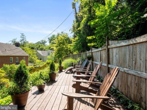 301 Glendale Ave, Alexandria VA 22301-2407 exterior