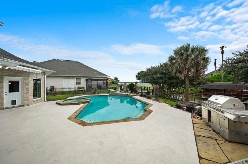 20503 Frst Strm Dr, Humble TX 77346-1640 exterior