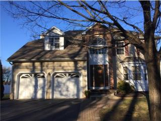 14 South St, Old Bridge, NJ 08857-2949