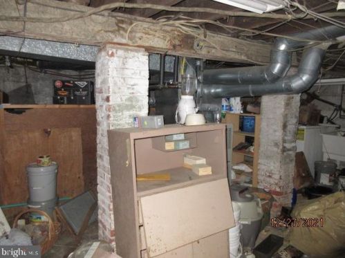 818 Lawnton Ter, Manor PA 19036-1109 exterior