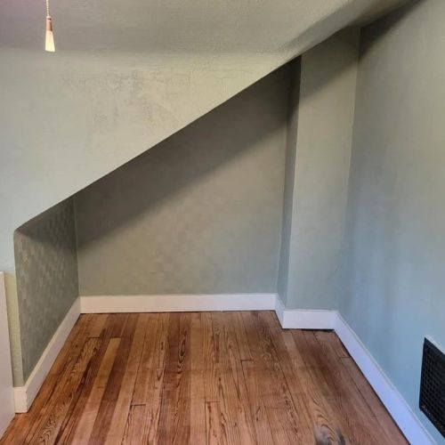 130 Logan St, Pittsburgh PA 15209-2816 exterior