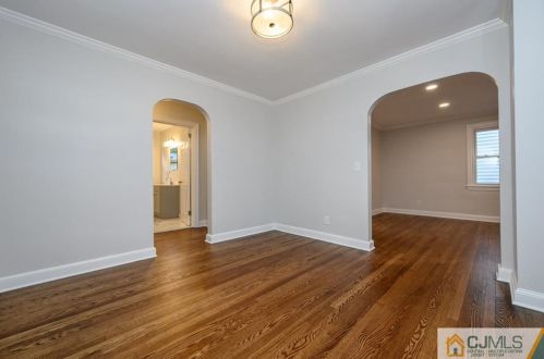 2124 Ludlow St, Rahway NJ 07065-3612 exterior