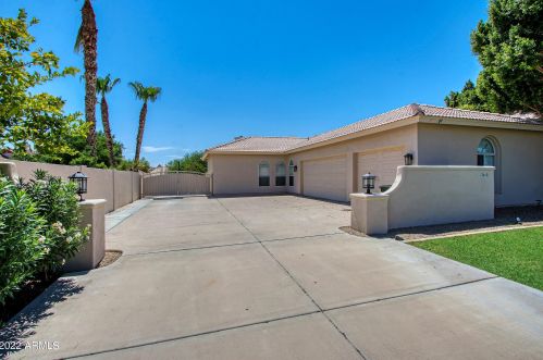 13810 34th St, Phoenix AZ  85032-5305 exterior