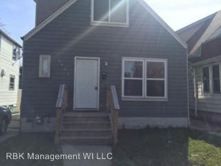 3926 40th St, Milwaukee WI  53221-1032 exterior