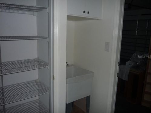 4039 Golfside Dr, Orlando FL 32808-3005 exterior