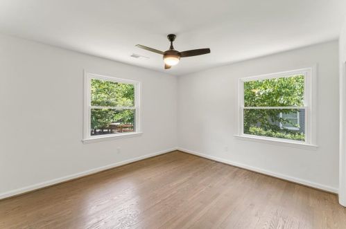 1922 Jacolyn Pl, Atlanta GA  30329-3316 exterior