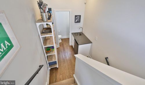 1427 Kater St, Philadelphia PA 19147-1851 exterior