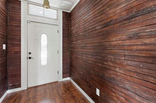 903 2nd St, Austin TX  78702-4212 exterior