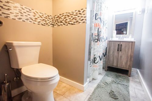 10107 State St, Chicago IL 60628-2031 exterior