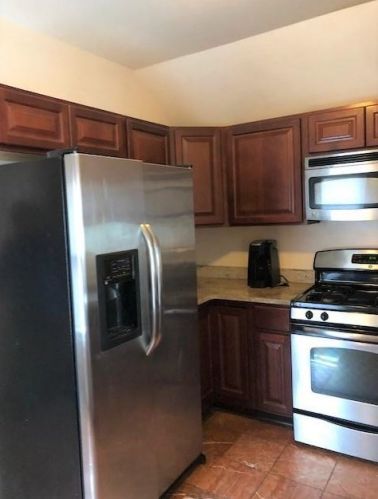 61 Hope St, Providence RI  02911-2908 exterior