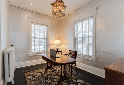 872 Goodrich Ave, Saint Paul MN 55105-3124 exterior