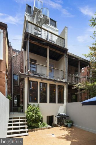 2728 13th St, Washington DC 20018-3901 exterior