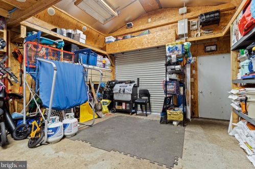 123 Bliss Ln, Glen Burnie MD 21060-7359 exterior