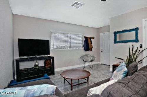 1341 Campbell Ave, Phoenix AZ  85013-2603 exterior