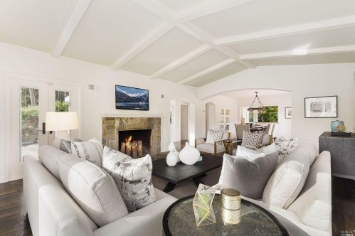 271 Buena Vis Ave, Mill Valley CA 94941-1261 exterior