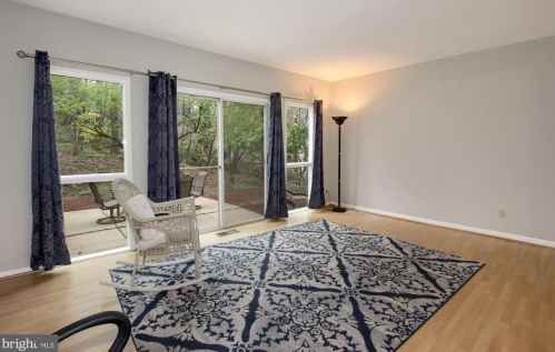 316 New Mark Esplanade, Rockville MD 20850-2750 exterior