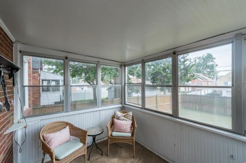 5828 Pernod Ave, Saint Louis MO 63139-1909 exterior