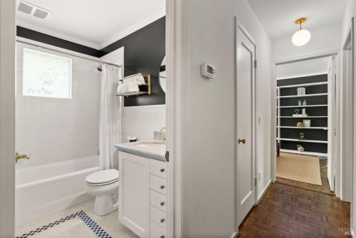 65 Bay Vis Dr, Mill Valley CA 94941-1622 exterior