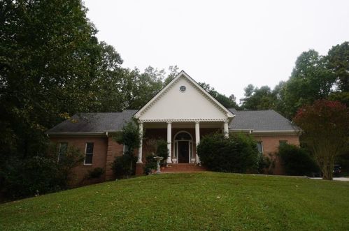 3515 Lenora Church Rd, Lithonia GA 30039-4809 exterior