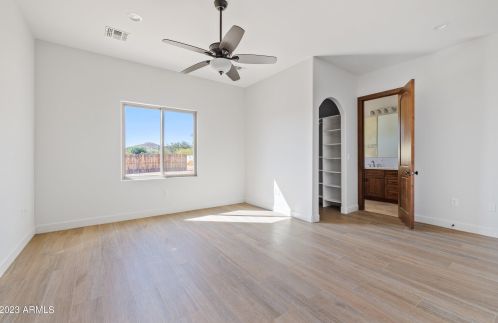 36648 27th Ave, Phoenix AZ 85086-8747 exterior