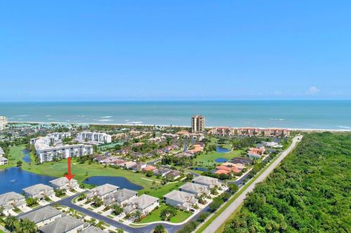 702 Southstar Dr, Fort Pierce FL 34949-9120 exterior