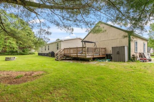 73 Shawmut St, Concord, NH 03301-8614