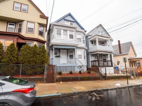 8 Barnert Pl, Paterson NJ  07522-1814 exterior