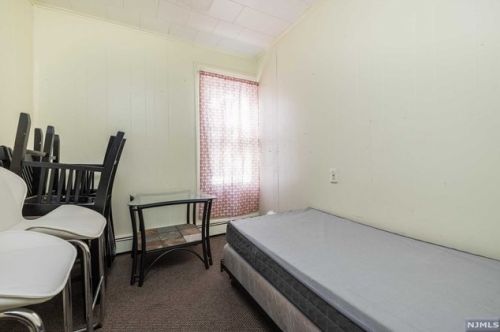 65 7th St, Paterson NJ 07506-3802 exterior