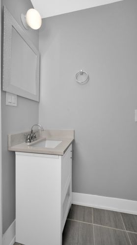 11948 Parnell Ave, Chicago IL  60628-5922 exterior