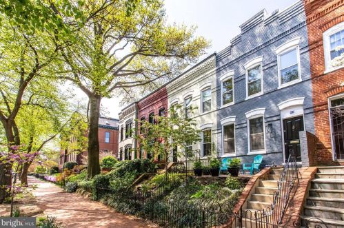 424 5th St, Washington, DC 20003-2051