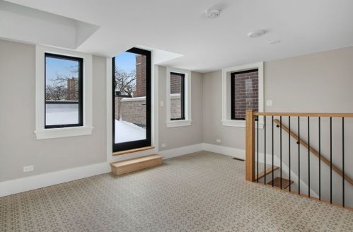 1928 Cleveland Ave, Chicago IL 60614-3749 exterior