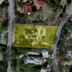 340 Chestnut St, Newton MA 02465-2951 aerial view