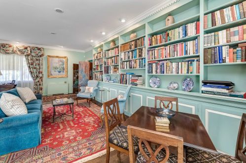 25 Rutherford Rd, Hackettstown NJ 07840-2702 exterior