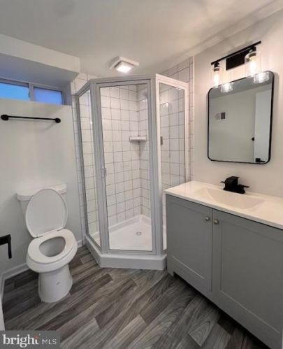 6949 Westhampton Dr, Alexandria VA 22307-1527 exterior