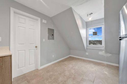 11 Cortlandt St, Mount Vernon NY 10550-2700 exterior